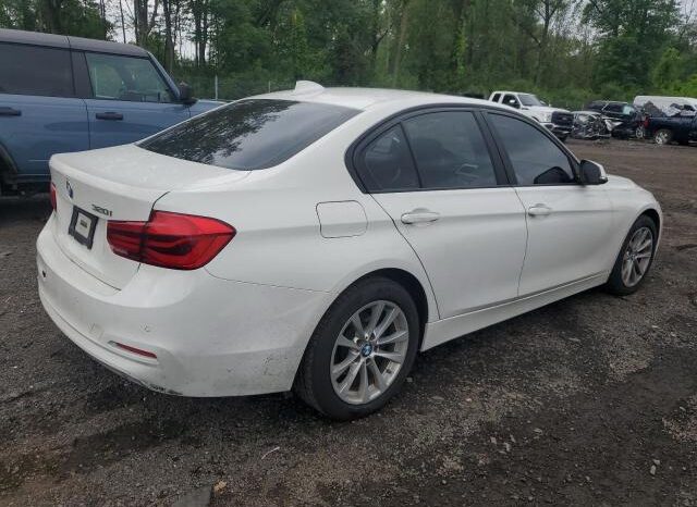 
								2017 BMW 3 series full									