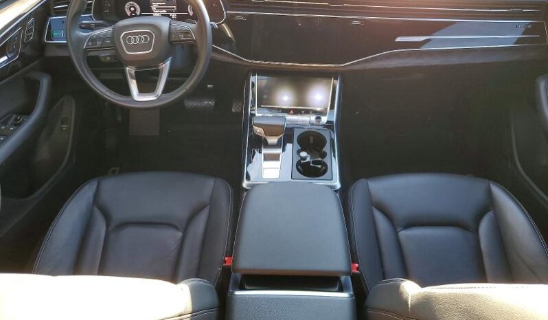 
								2019 Audi Q8 full									