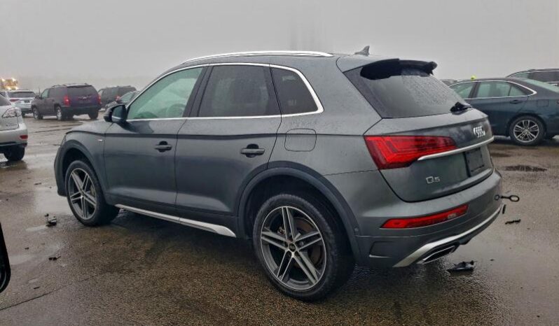 
								2022 Audi Q5 full									