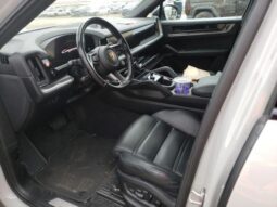 
										2024 Porsche Cayenne full									