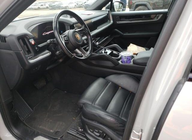 
								2024 Porsche Cayenne full									