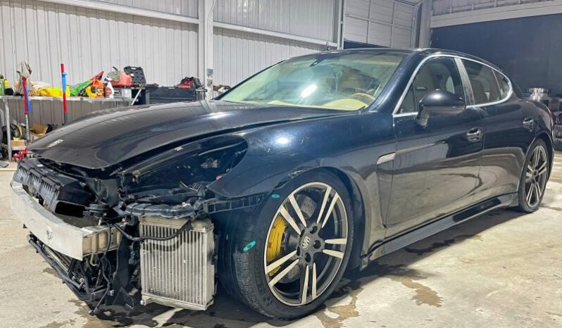 
								2010 Porsche Panamera full									