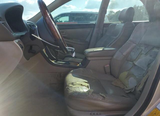 
								2000 Lexus Es 300 full									