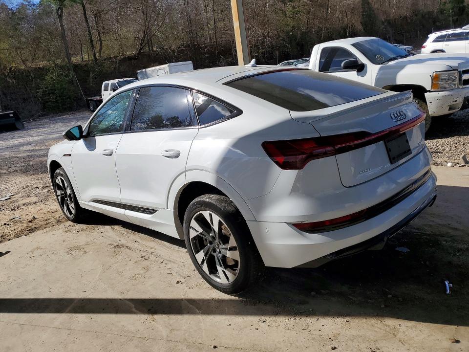 2022 Audi E-tron