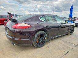 
										2013 Porsche Panamera full									