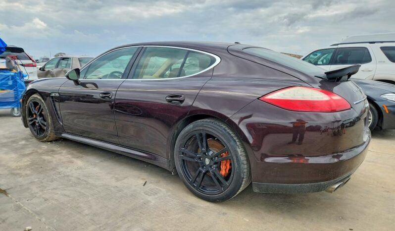 
								2013 Porsche Panamera full									