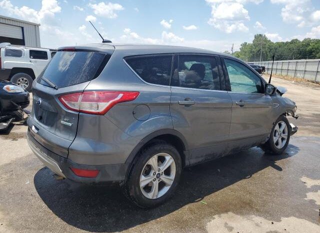 
								2014 Ford Escape se full									