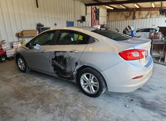 
								2017 Chevrolet Cruze full									
