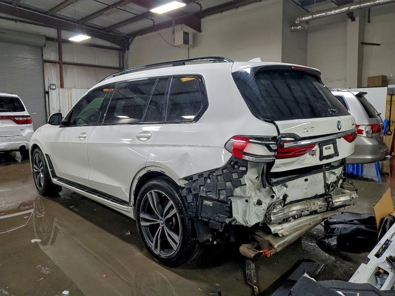 2020 BMW X7