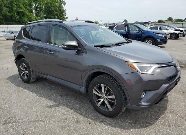 
								2017 Toyota Rav4 full									