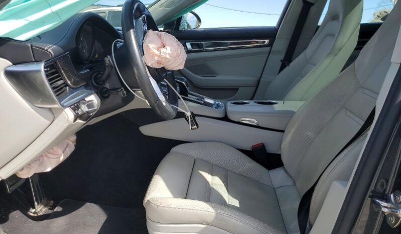
								2018 Porsche Panamera full									
