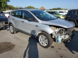 
										2013 Ford Escape s full									