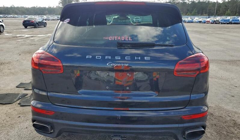 
								2017 Porsche Cayenne full									
