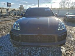 
										2023 Porsche Cayenne full									