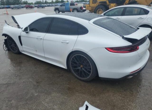 
								2017 Porsche Panamera full									