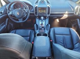 
										2012 Porsche Cayenne full									
