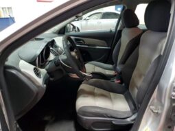 
										2013 Chevrolet Cruze full									