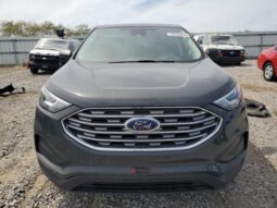 
										2021 Ford Edge se full									