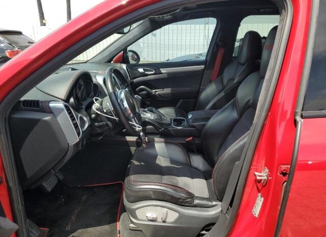 
								2013 Porsche Cayenne full									