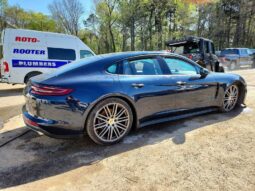 
										2017 Porsche Panamera full									