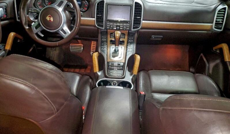 
								2012 Porsche Cayenne full									