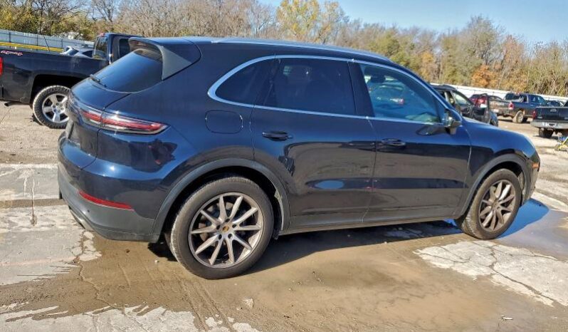 
								2020 Porsche Cayenne full									