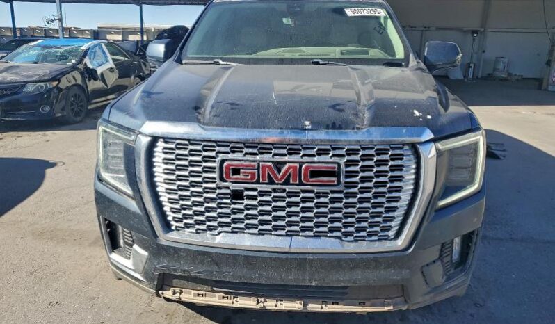 
								2021 Gmc Yukon full									