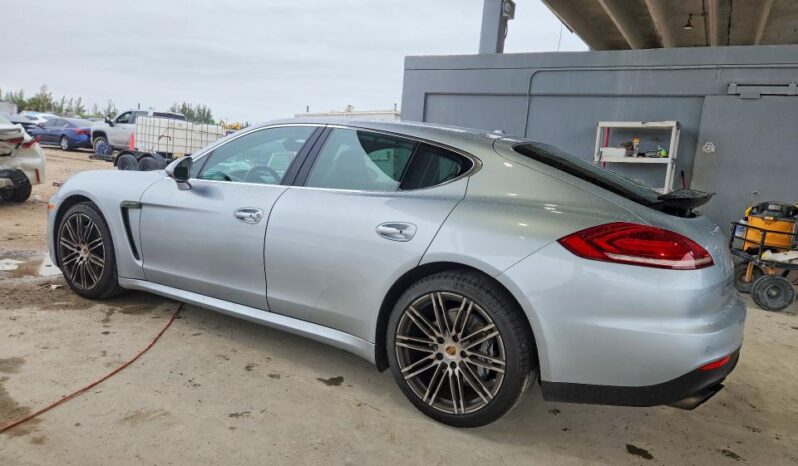 
								2016 Porsche Panamera full									