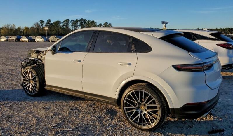 
								2022 Porsche Cayenne full									
