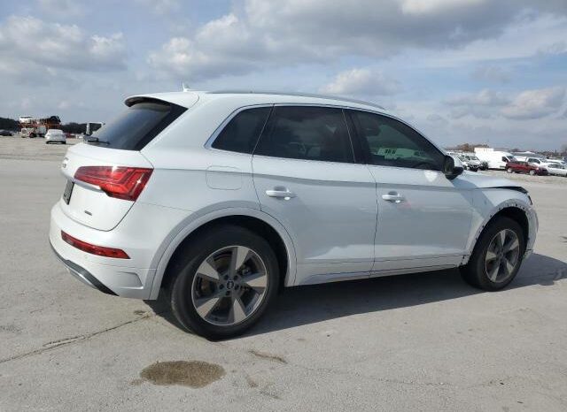 
								2022 Audi Q5 full									