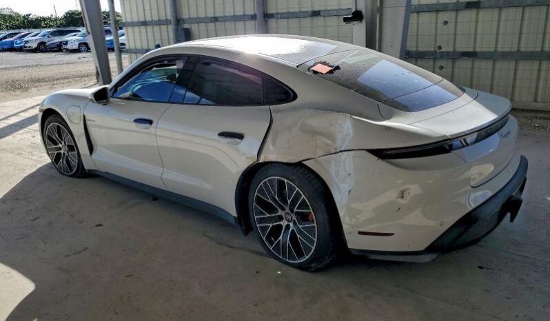 
								2022 Porsche Taycan full									
