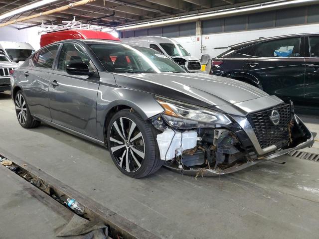 2020 Nissan Altima sr