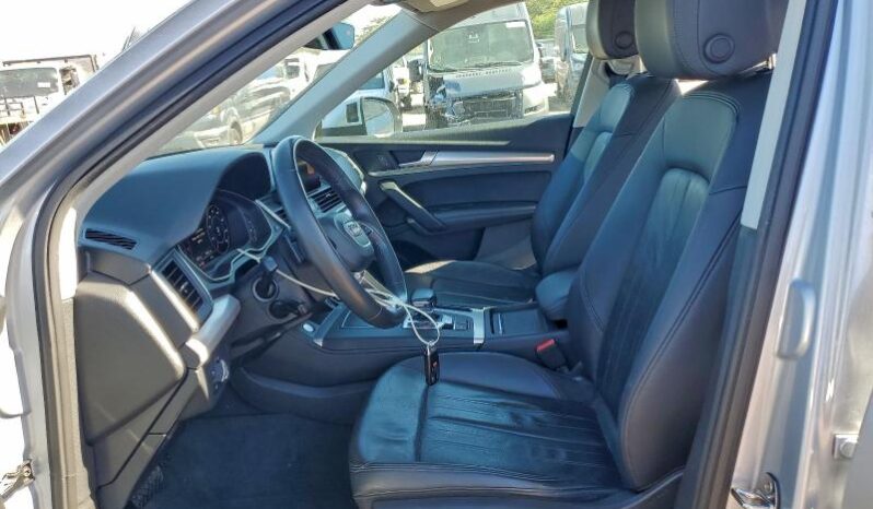 
								2019 Audi Q5 full									