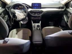 
										2020 Ford Escape se full									