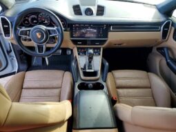 
										2023 Porsche Cayenne full									