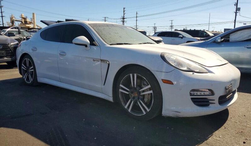 
								2013 Porsche Panamera full									