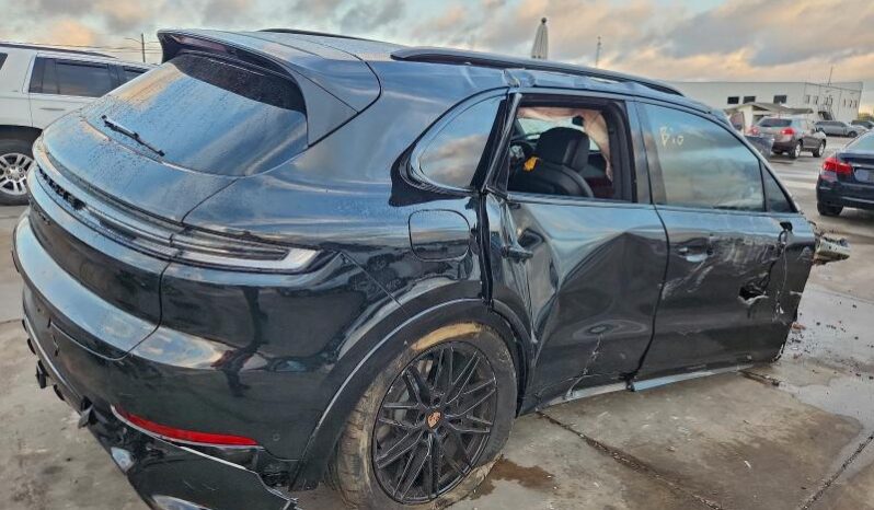 
								2026 Porsche Cayenne full									