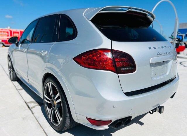 
								2013 Porsche Cayenne full									