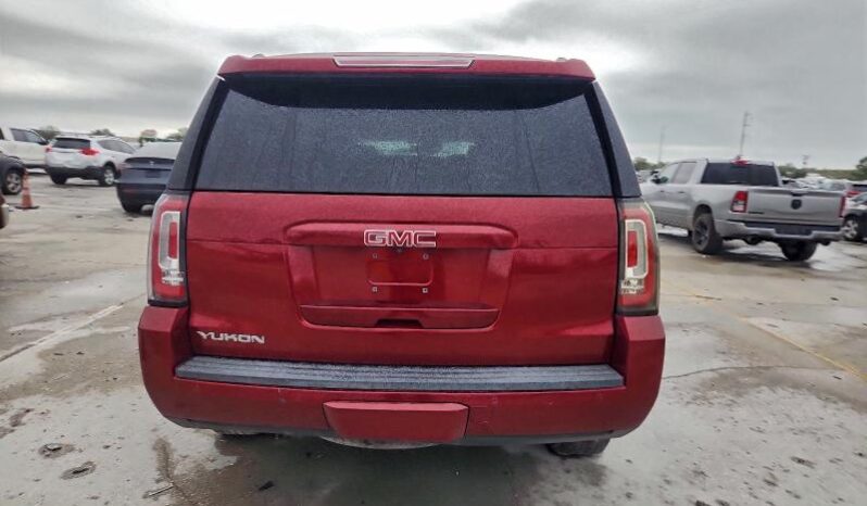 
								2017 Gmc Yukon full									