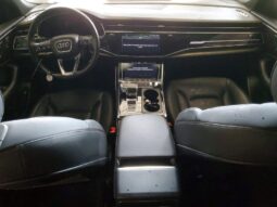 
										2022 Audi Q8 full									