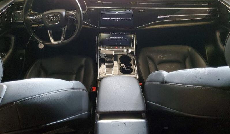 
								2022 Audi Q8 full									