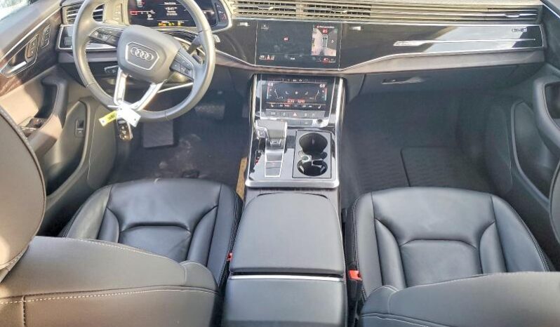 
								2023 Audi Q8 full									
