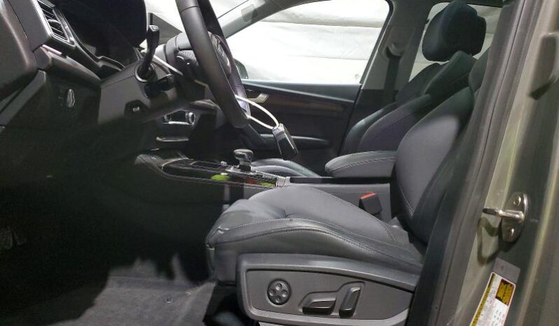 
								2025 Audi Q5 full									
