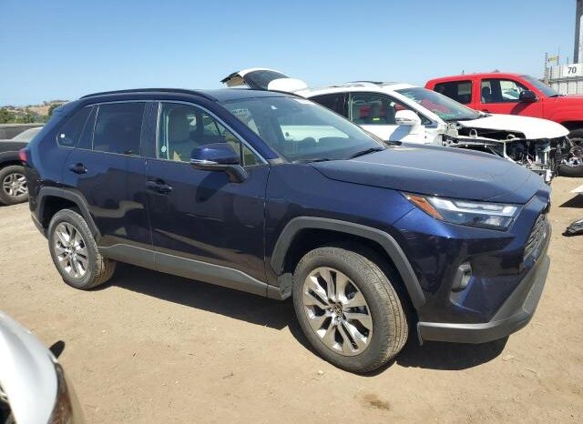 
								2025 Toyota Rav4 full									