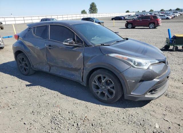 
								2018 Toyota C-hr full									