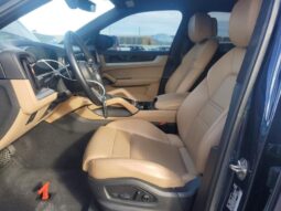 
										2024 Porsche Cayenne full									