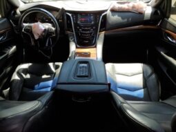 
										2015 Cadillac Escalade full									