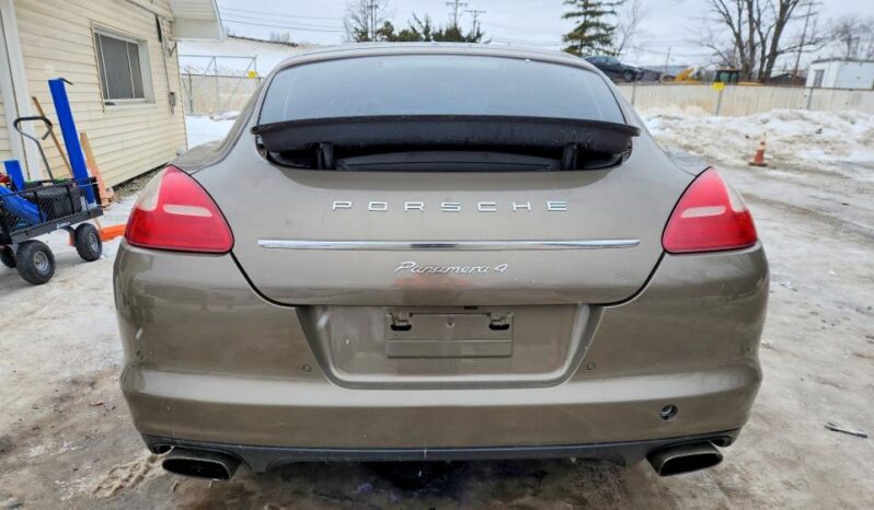 
								2013 Porsche Panamera full									