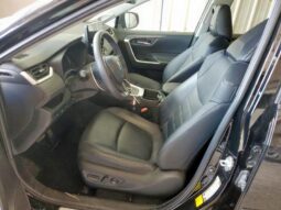 
										2023 Toyota Rav4 full									
