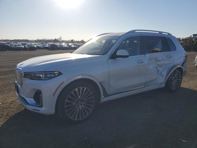 2022 BMW X7